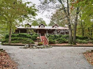 10322 SW Campbell Rd #63, Fayetteville, AR 72701