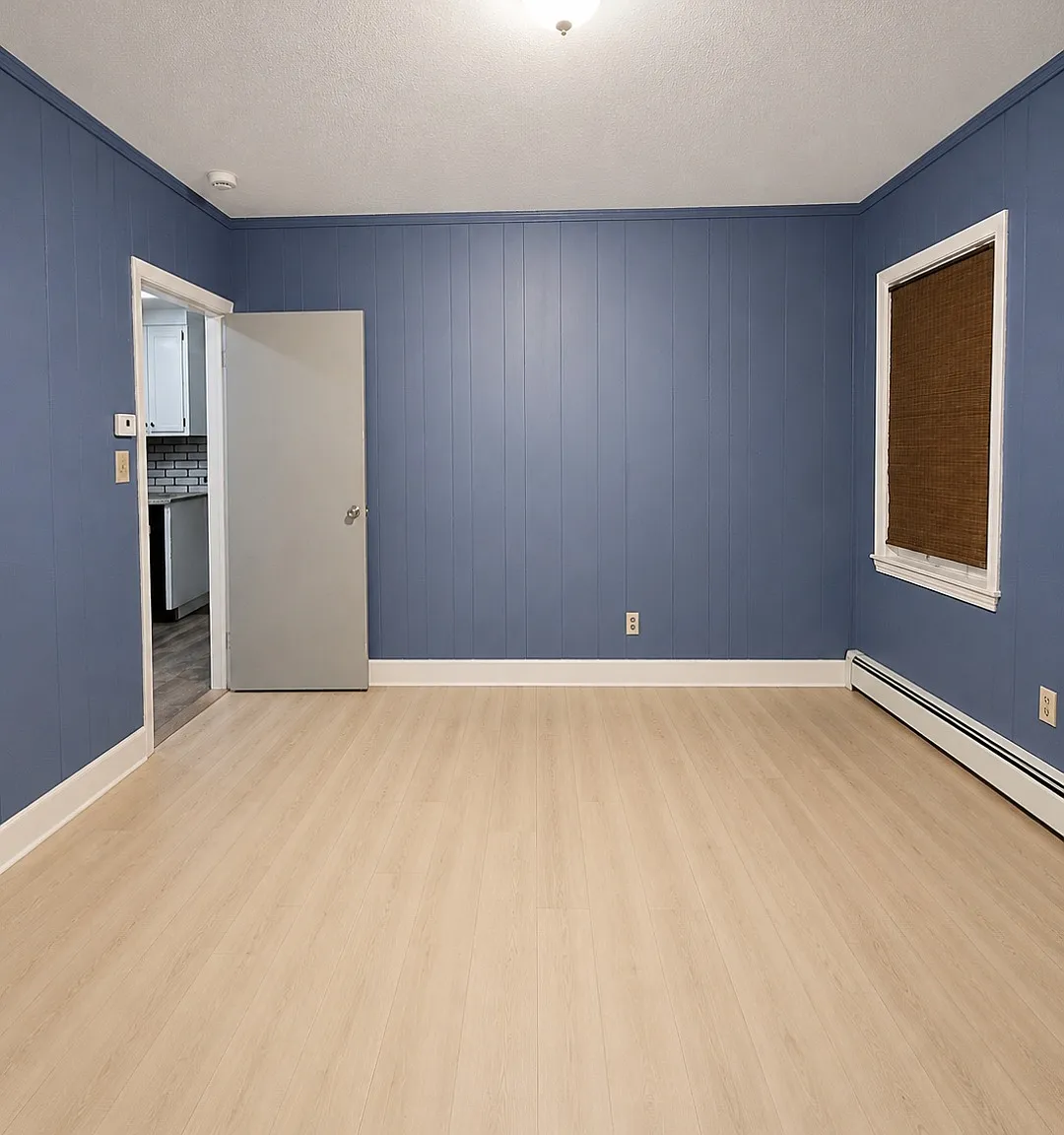 5 bed, 1300 sqft, $2,300 — Photo 4