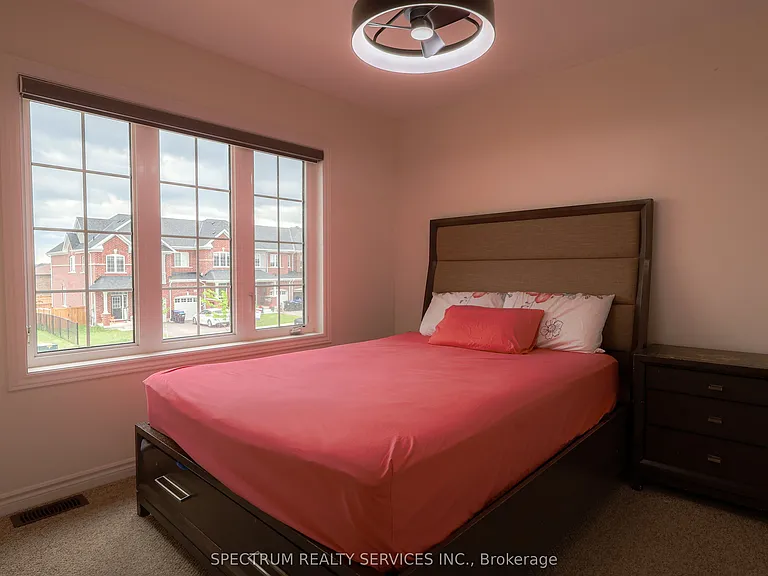 2300 Grainger Loop — Photo 18