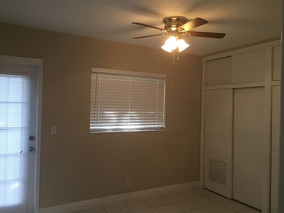 5th image of 1701 NE 56th St APT 1