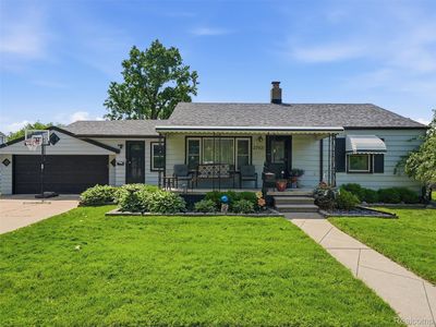 27921 Larchmont St, Saint clair shores, MI, 48081