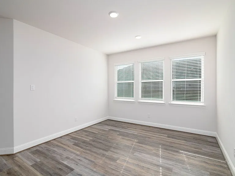 4532 Westminster Ave — Photo 18
