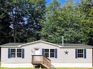 118 Ginger Snap Dr, Greentown, PA 18426