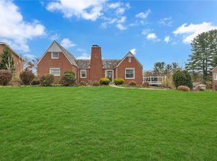 125 Oakville Rd, Beaver Falls, PA 15010