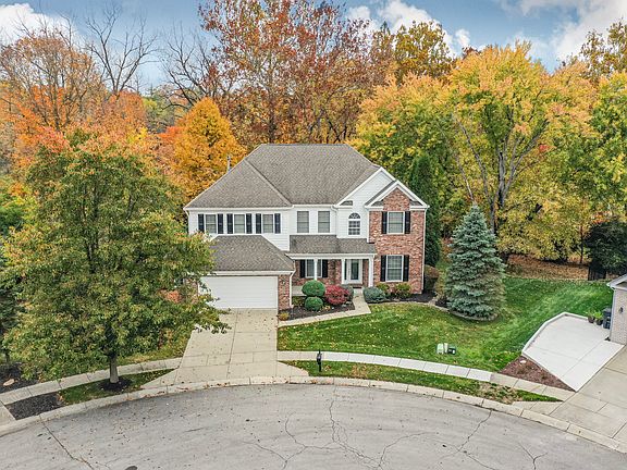 3rd image of 10704 Tallow Wood Ln