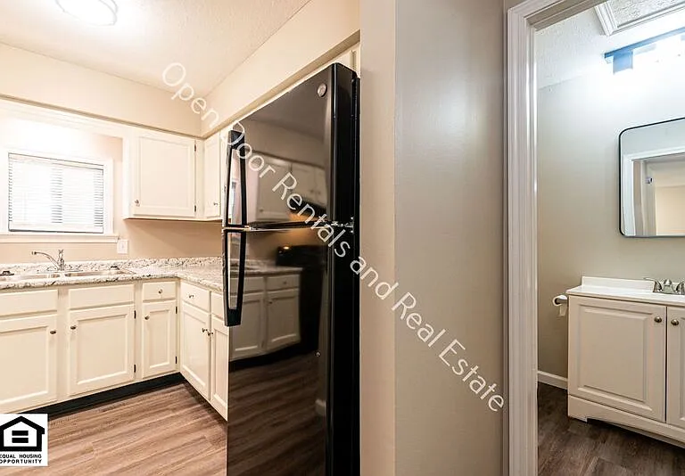 204 Autumn Hills Dr — Photo 7