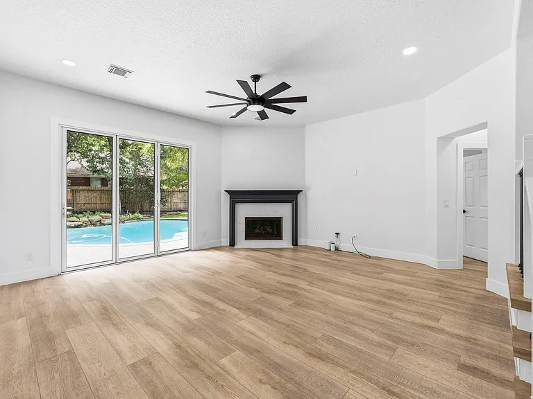 138 W Stockbridge Landing Cir — Photo 6