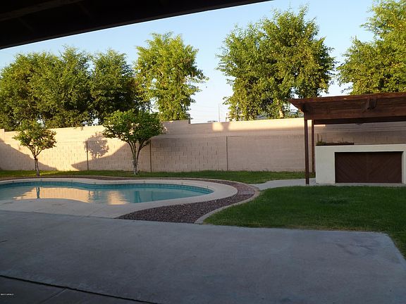 3rd image of 12027 N 60th Ave
