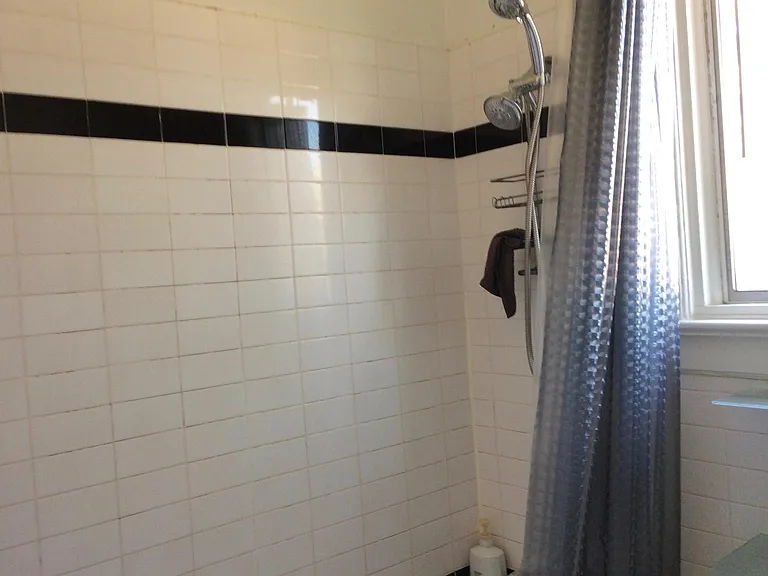 1336 Wanda St — Photo 3
