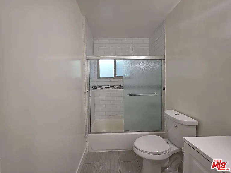 1224 N Fairfax Ave #2 — Photo 28