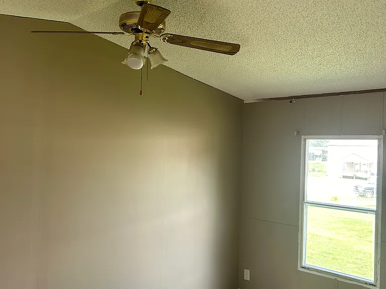 1641 Broadway St #26 — Photo 8