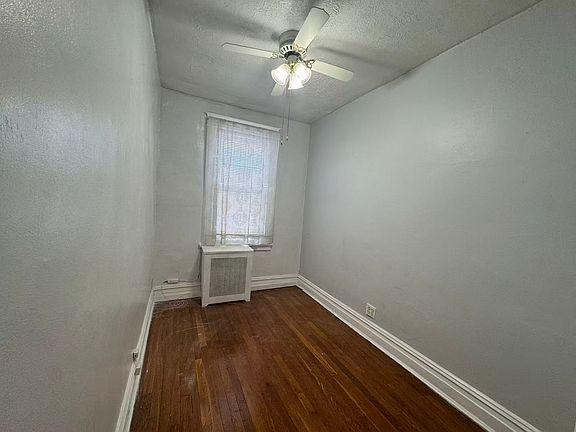 5th image of 1619 Edison Ave #3