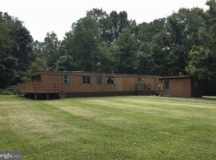 25 Saw Mill Rd, Dillsburg, PA 17019