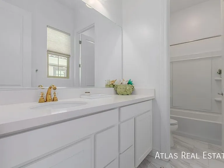 15149 S 186th Ln — Photo 45