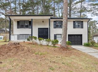 6267 Thornhedge Dr, Riverdale, GA 30296