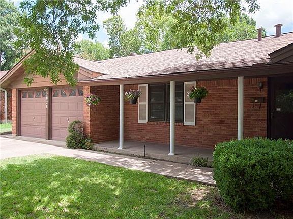 3rd image of 2028 Bettibart St