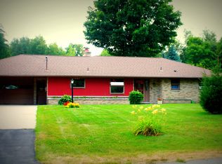 549 Fineview Ave, Kalamazoo, MI 49004