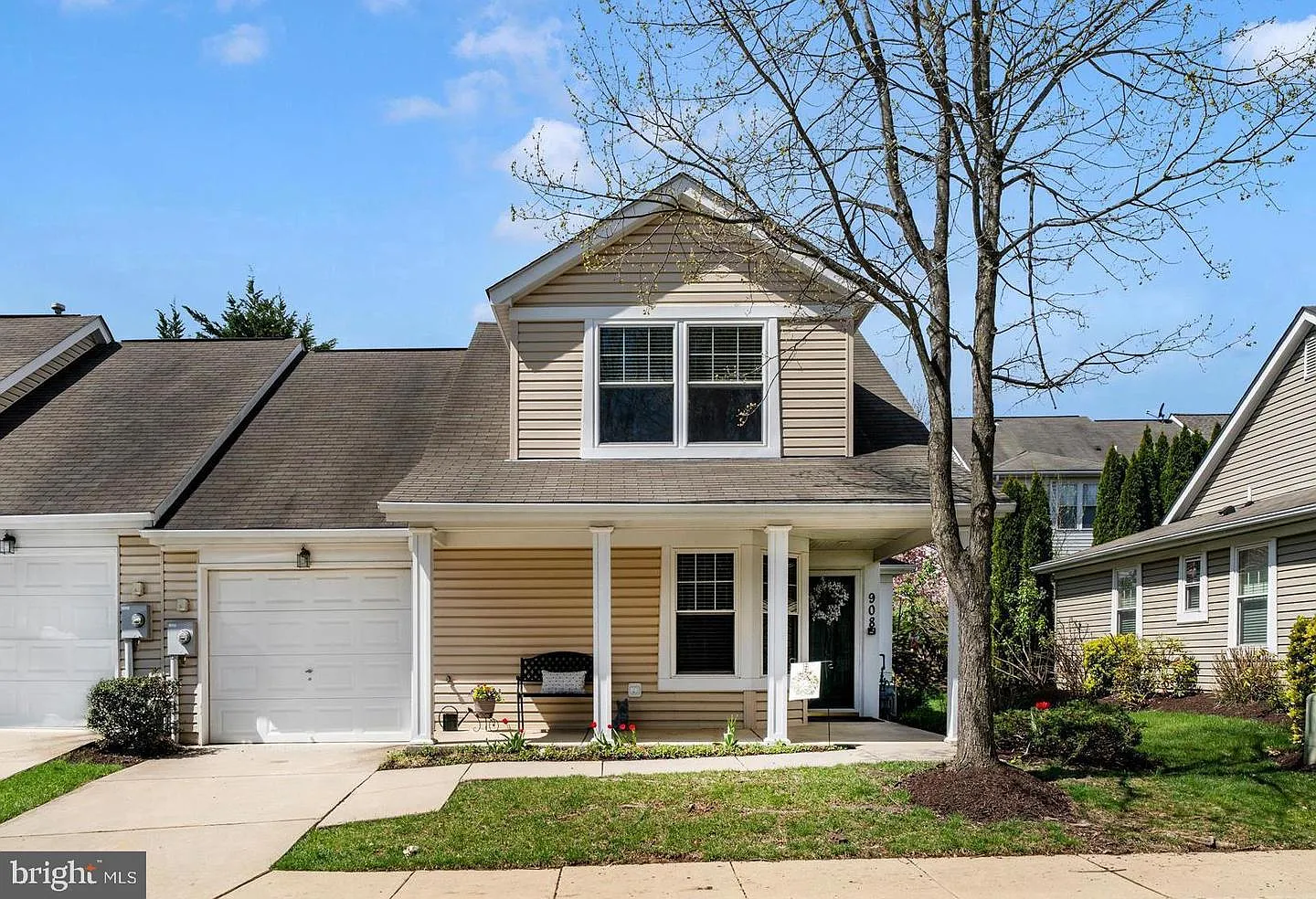 908 Roller Coaster Ct photo 1