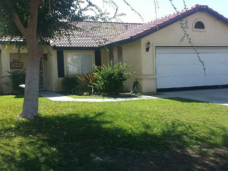 8915 Mendocino Dr — Photo 1
