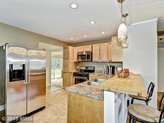 5th image of 1510 Dover Ct