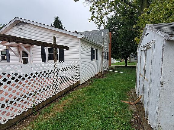2nd image of 109 E Church St