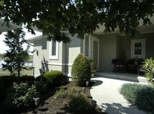 2036 Greenfield Mews, Kearney, MO 64060