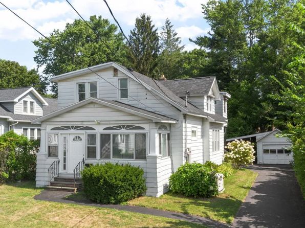 3 Maple Ave #A
