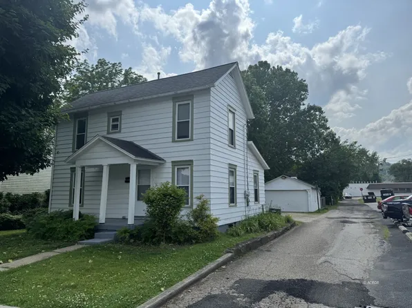 16 Home St, Athens, OH 45701