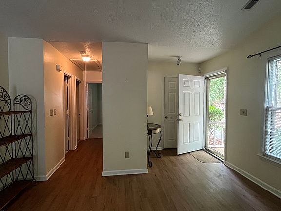 5th image of 2664 Cottage Pl