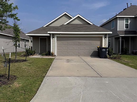 2nd image of 2217 Middle Ridge Dr
