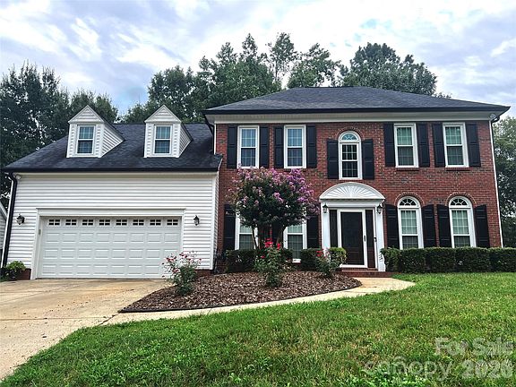 2nd image of 2605 Lamplighter Dr