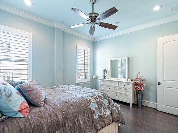 4th image of 6675 Mediterranean Dr Unit 3303