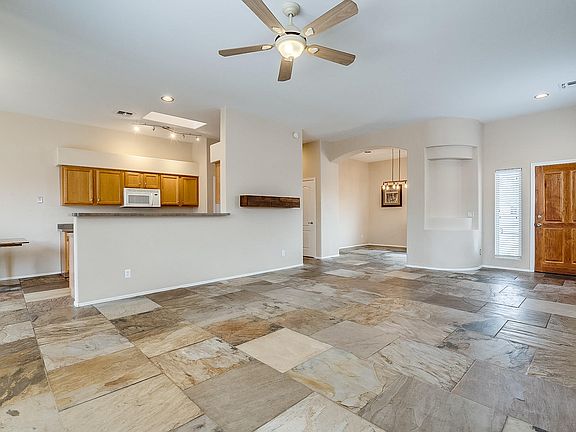 3rd image of 4852 W Saguaro Point Pl