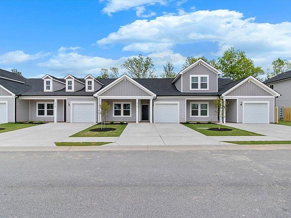 2nd image of 1314 Newbern Drive #9C