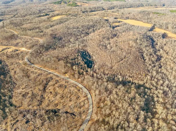 4 Highway 232, Stewart, TN 37175
