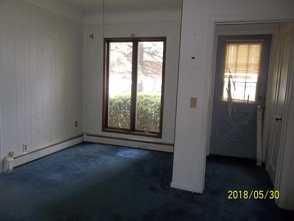 5th image of 7310 Cedar St