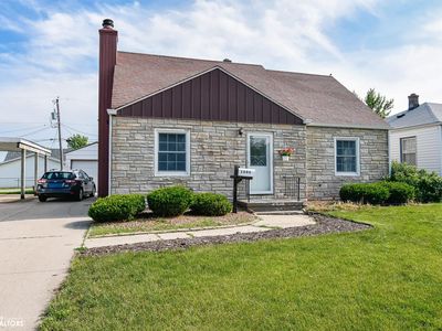 1606 E Nevada St, Marshalltown, IA, 50158