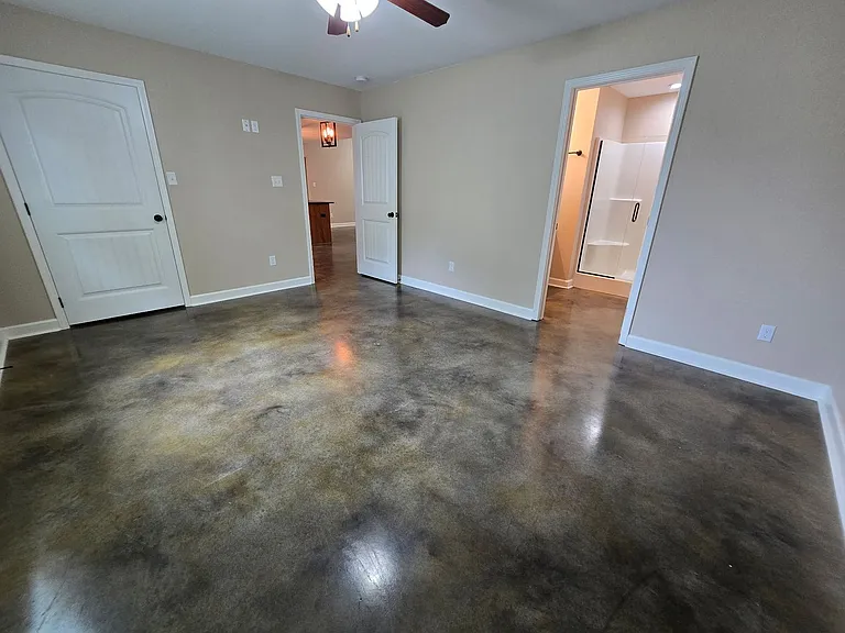 22217 Phillip Dr — Photo 9