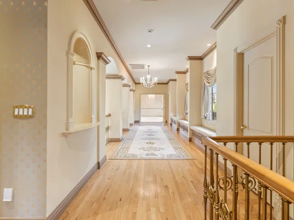 51 Romer Road image 24 of 92