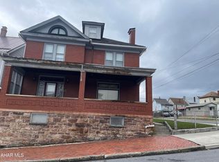128 E 3rd Ave, Altoona, PA 16602