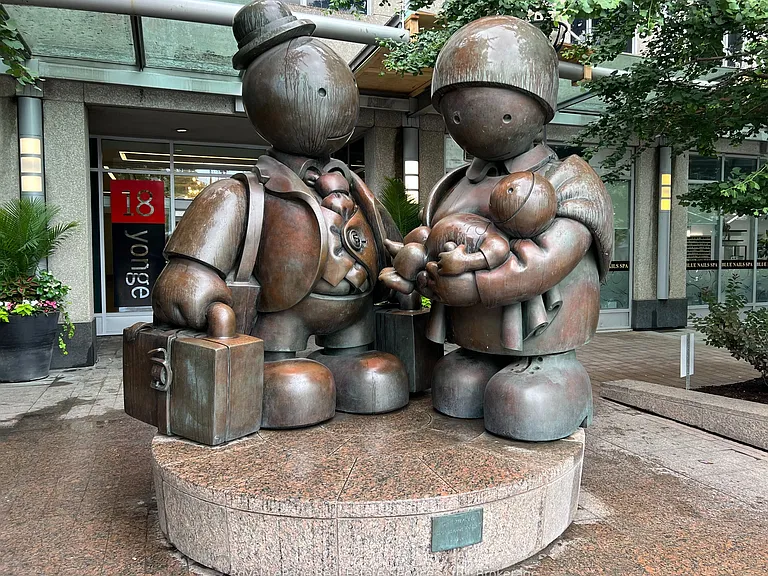18 Yonge St #2907 — Photo 21