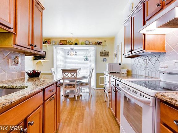 2nd image of 4502 Maxfield Dr