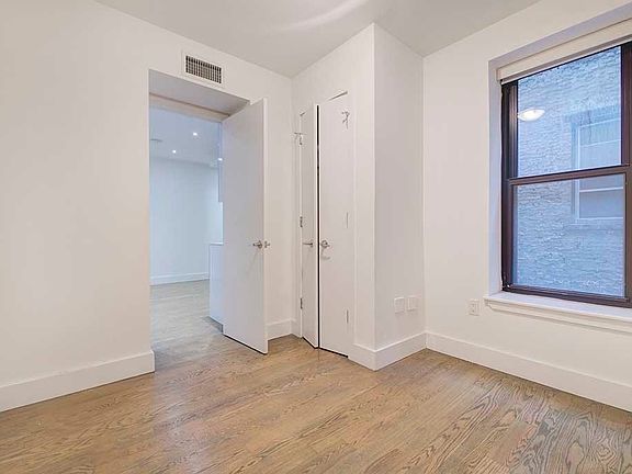 4th image of 75 Orchard St APT 13A