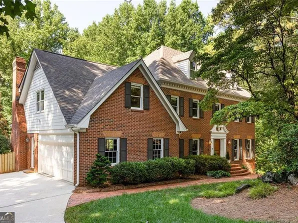 7690 Treeridge Ct, Sandy Springs, GA 30350