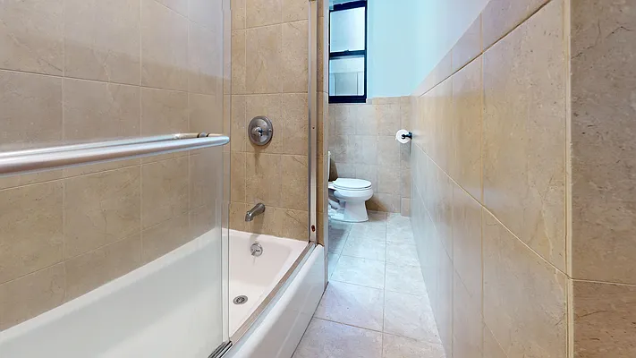 Rented by Bond New York | media 30