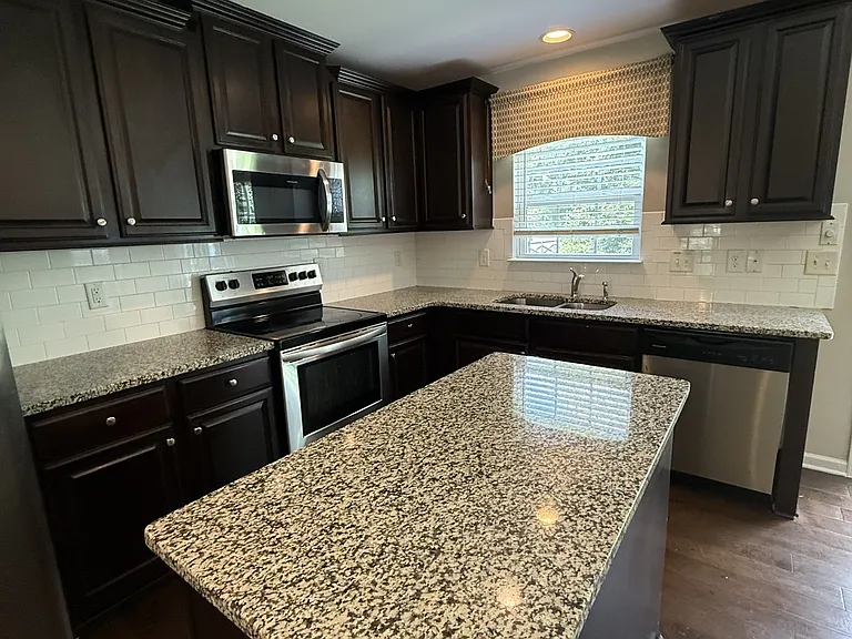 6855 Coopers Hawk Trl — Photo 6
