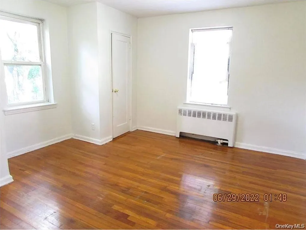 Studio, 750 sqft, $2,100 — Photo 3