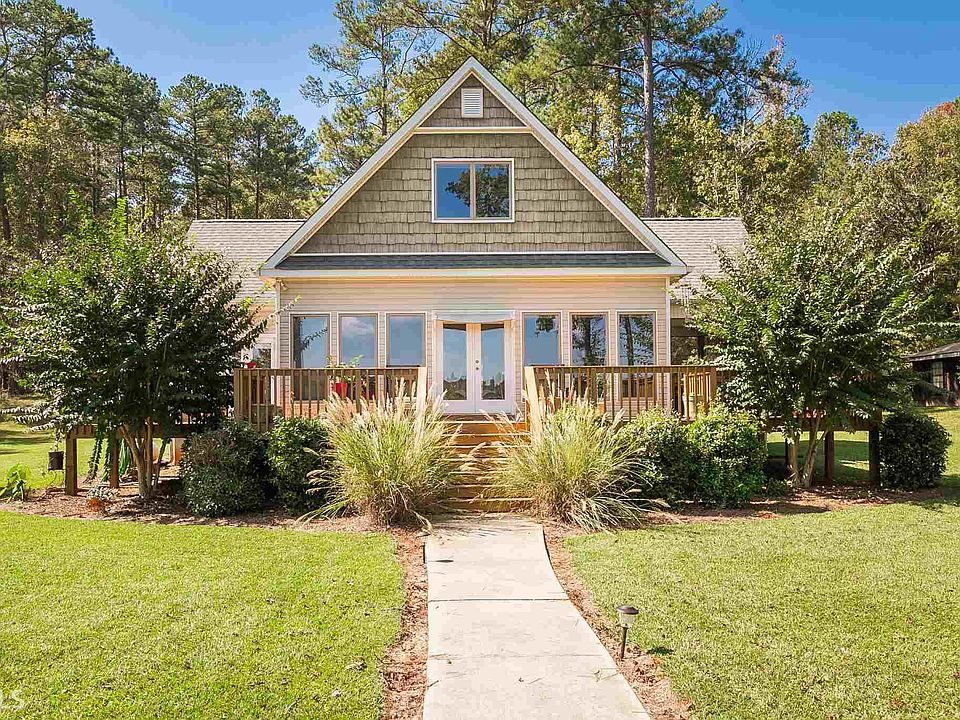 1st image of 139 Pinewood Dr