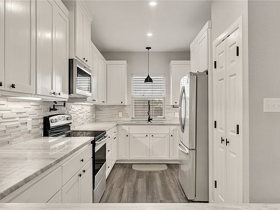 5th image of 3098 Peterson Way