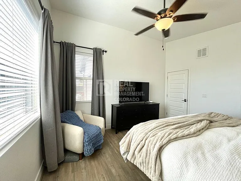 19602 E Sunset Cir — Photo 15